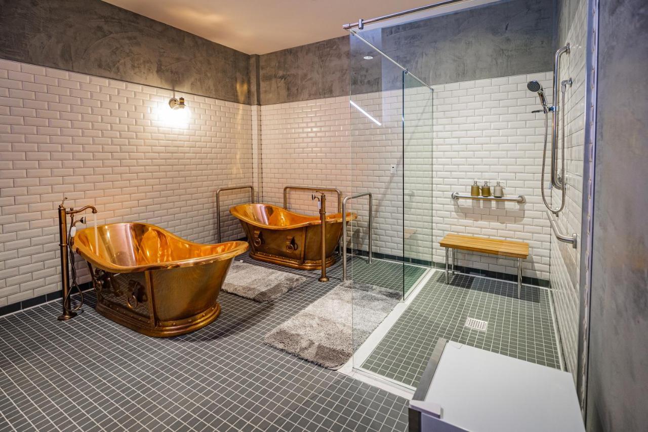 Pivovar Hotel Waco Eksteriør billede